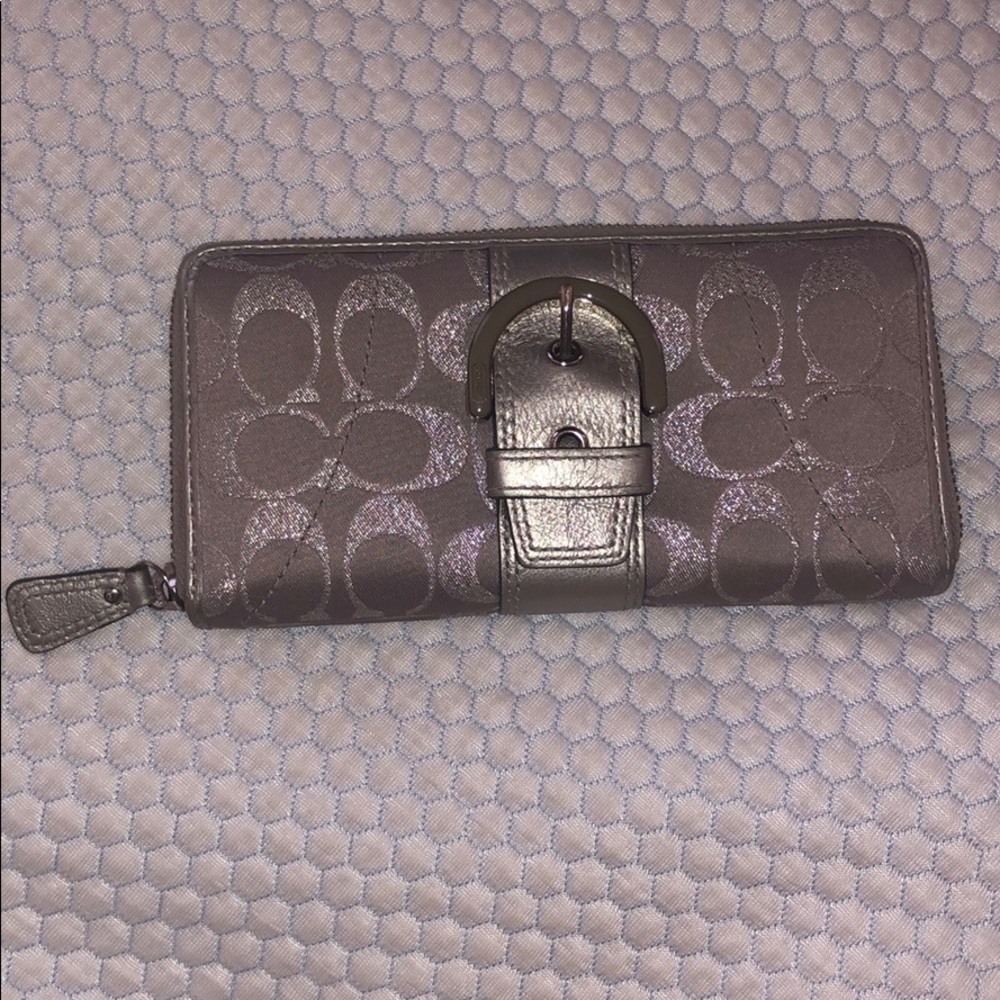 Silver/glitter COACH wallet - used